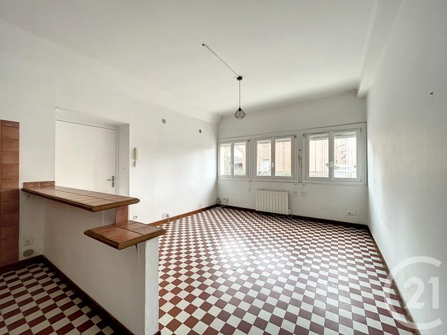 Appartement F2 à vendre - 3 pièces - 66.66 m2 - PAMIERS - 09 - MIDI-PYRENEES - Century 21 S.D.I.