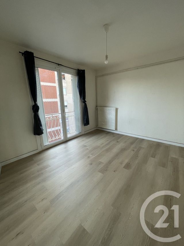 Appartement F2 à louer - 2 pièces - 40.0 m2 - PAMIERS - 09 - MIDI-PYRENEES - Century 21 S.D.I.