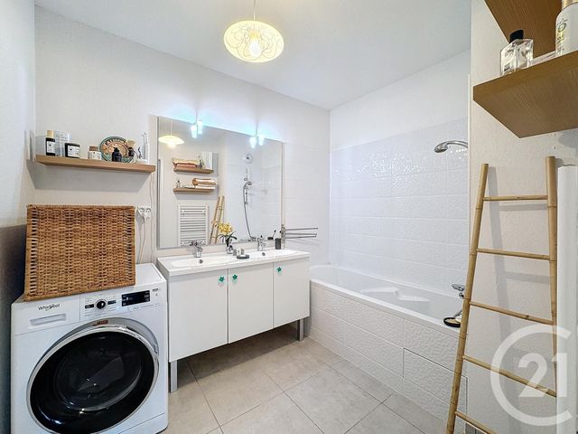 Afficher la photo en grand Appartement T4 à vendre - 4 pièces - 87,03 m2 - Pamiers - 09 - MIDI-PYRENEES