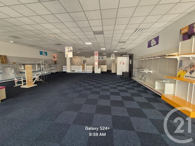 Commerce à louer - 550 m2 - 09 - MIDI-PYRENEES