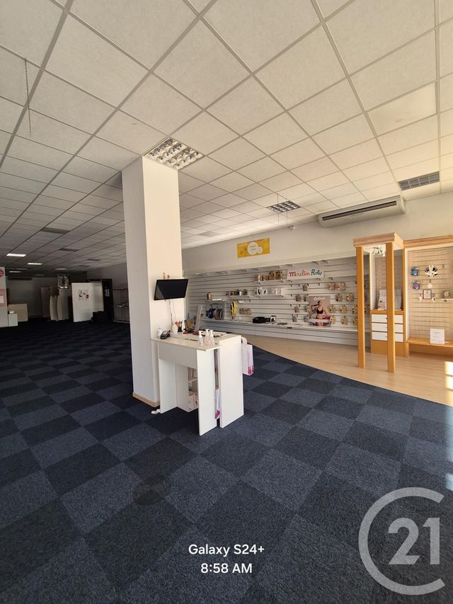 Commerce à louer - 550 m2 - 09 - MIDI-PYRENEES