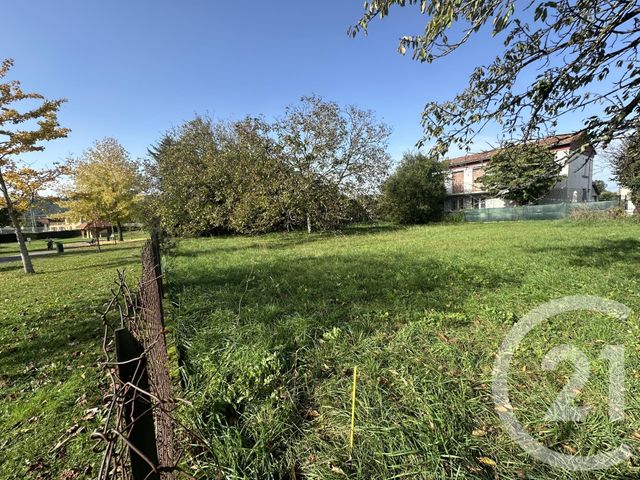 Afficher la photo en grand Terrain à vendre - 1223 m2 - St Jean Du Falga - 09 - MIDI-PYRENEES