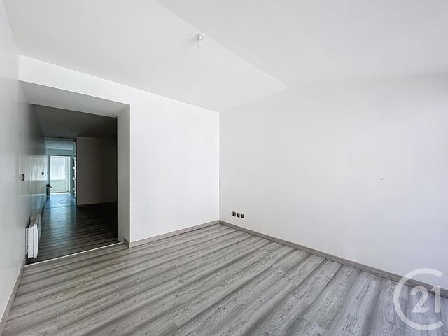 Afficher la photo en grand Maison à vendre - 4 pièces - 99,35 m2 - Bonnac - 09 - MIDI-PYRENEES