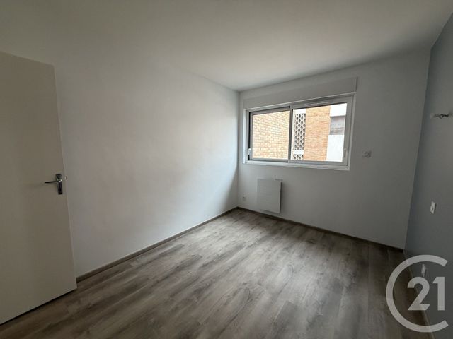 Appartement T3 &agrave; louer - 3 pi&egrave;ces - 68 m2 - Pamiers - 09 - MIDI-PYRENEES