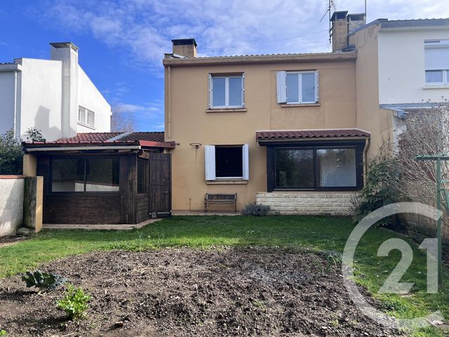 Maison &agrave; louer - 4 pi&egrave;ces - 109,62 m2 - Foix - 09 - MIDI-PYRENEES