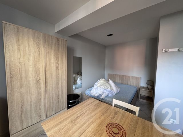 Appartement F1 à louer - 1 pièce - 25 m2 - Pamiers - 09 - MIDI-PYRENEES