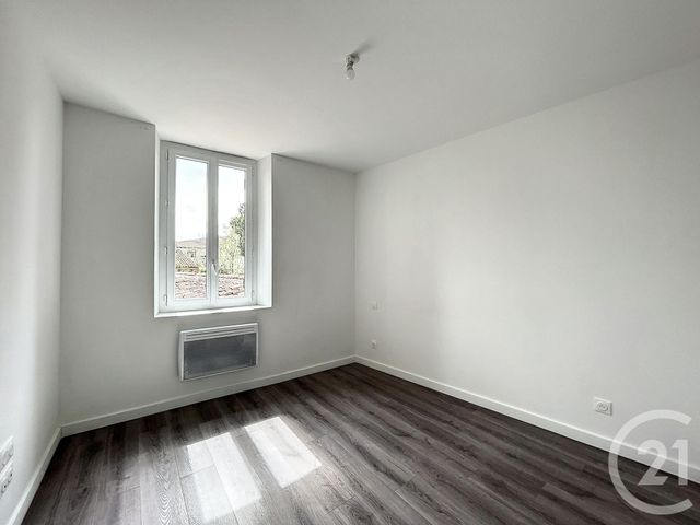 Appartement T2 &agrave; louer - 2 pi&egrave;ces - 33,35 m2 - Pamiers - 09 - MIDI-PYRENEES