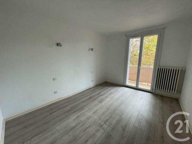 Appartement T3 &agrave; louer - 3 pi&egrave;ces - 74,64 m2 - Pamiers - 09 - MIDI-PYRENEES