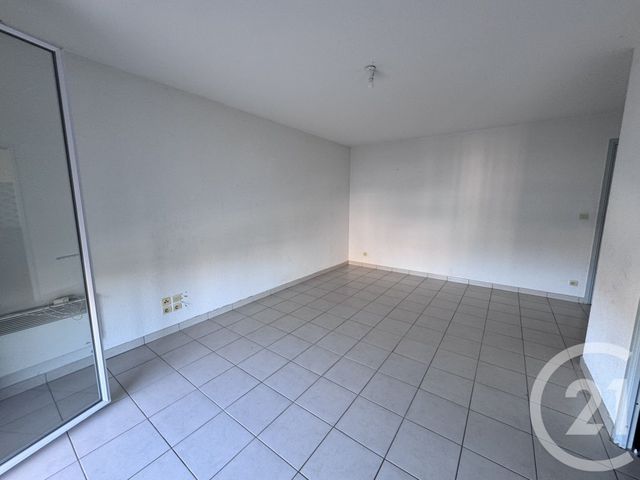 Appartement T3 &agrave; louer - 3 pi&egrave;ces - 53,45 m2 - Pamiers - 09 - MIDI-PYRENEES