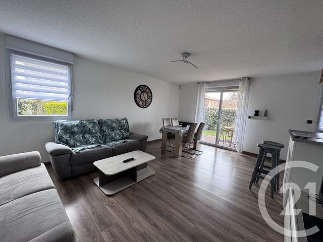 Appartement T3 &agrave; louer - 3 pi&egrave;ces - 63,20 m2 - Pamiers - 09 - MIDI-PYRENEES