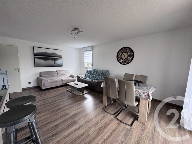 Appartement T3 &agrave; louer - 3 pi&egrave;ces - 63,20 m2 - Pamiers - 09 - MIDI-PYRENEES