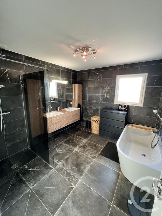 Maison &agrave; louer - 5 pi&egrave;ces - 154,11 m2 - Les Pujols - 09 - MIDI-PYRENEES