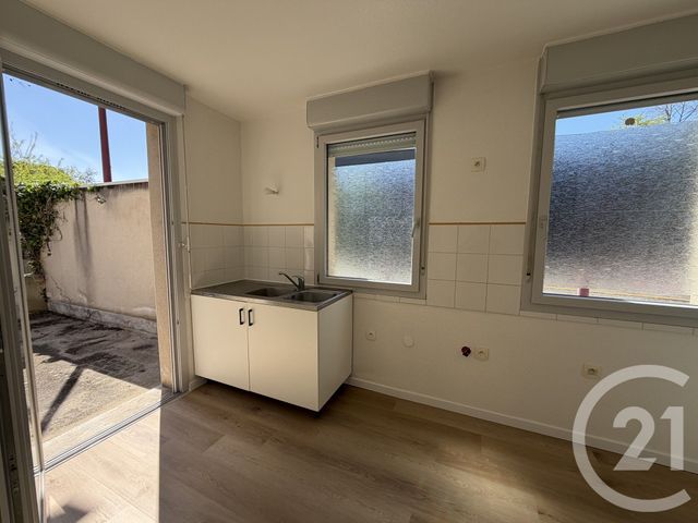 Appartement F3 &agrave; louer - 3 pi&egrave;ces - 65,40 m2 - Pamiers - 09 - MIDI-PYRENEES