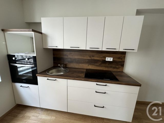 Appartement T3 &agrave; louer - 3 pi&egrave;ces - 76,48 m2 - Pamiers - 09 - MIDI-PYRENEES