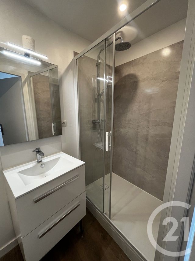 Appartement T2 &agrave; louer - 2 pi&egrave;ces - 30,40 m2 - Pamiers - 09 - MIDI-PYRENEES