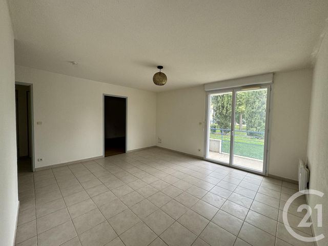 Appartement T2 &agrave; louer - 2 pi&egrave;ces - 45 m2 - Pamiers - 09 - MIDI-PYRENEES