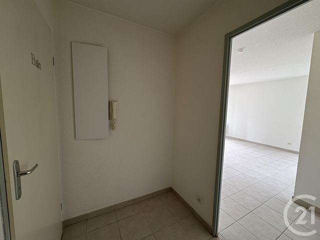 Appartement T2 &agrave; louer - 2 pi&egrave;ces - 45 m2 - Pamiers - 09 - MIDI-PYRENEES