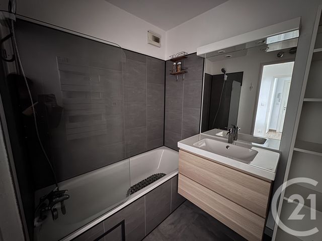 Appartement T3 &agrave; louer - 3 pi&egrave;ces - 63,20 m2 - Pamiers - 09 - MIDI-PYRENEES