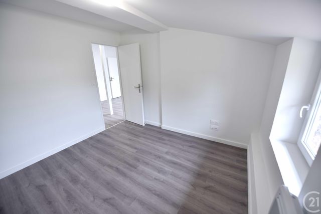 Appartement T2 &agrave; louer - 2 pi&egrave;ces - 31,92 m2 - Pamiers - 09 - MIDI-PYRENEES