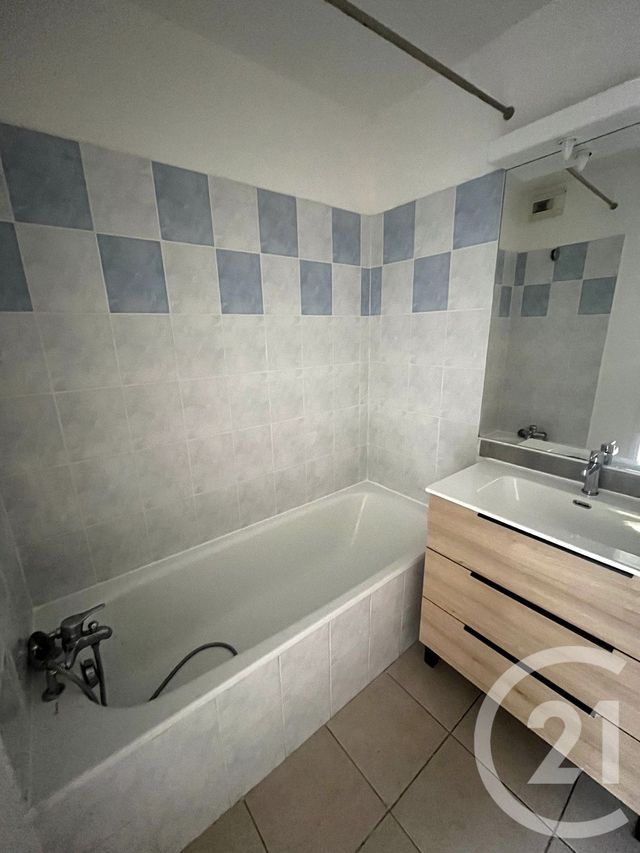 Appartement F2 &agrave; louer - 2 pi&egrave;ces - 41,19 m2 - Foix - 09 - MIDI-PYRENEES