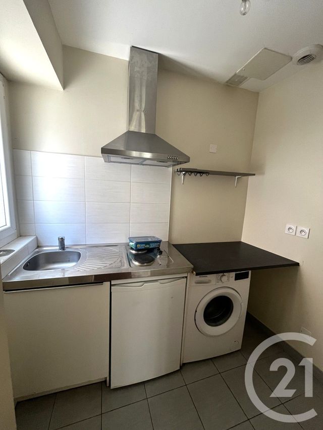 Appartement T2 &agrave; louer - 2 pi&egrave;ces - 26,17 m2 - Pamiers - 09 - MIDI-PYRENEES