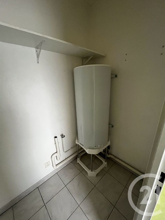 Appartement T2 &agrave; louer - 2 pi&egrave;ces - 53,12 m2 - Pamiers - 09 - MIDI-PYRENEES